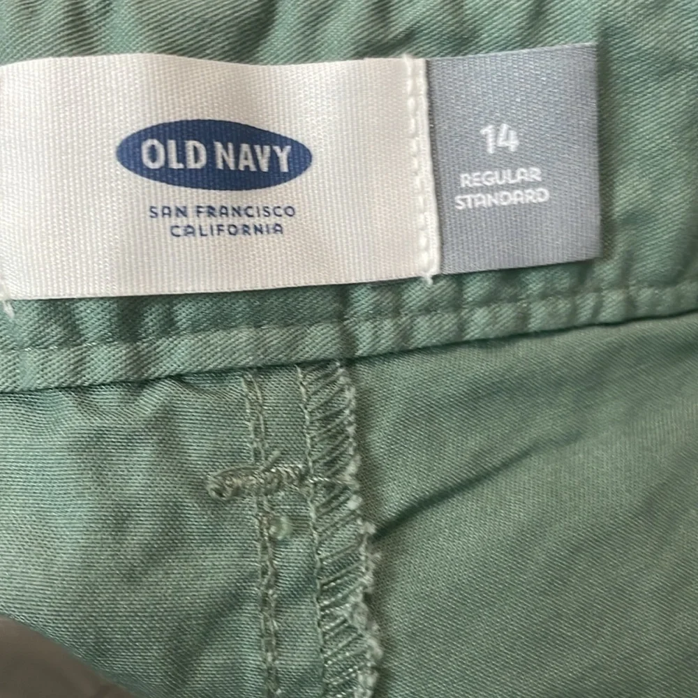 Old Navy Boy’s Shorts size 14 NEW